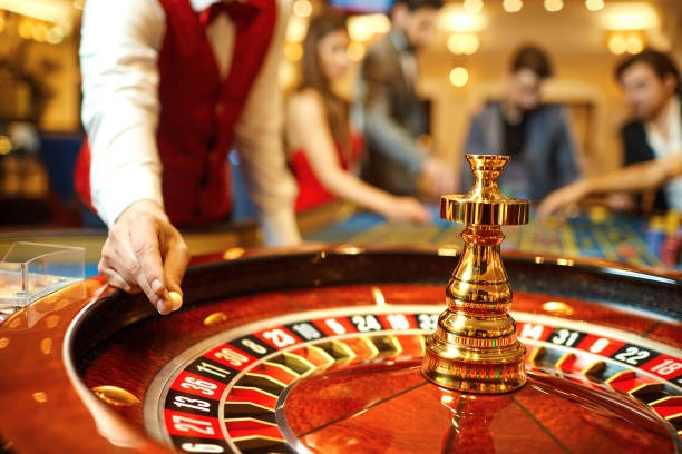 king 99 mobile app interface showing football markets and live dealer options